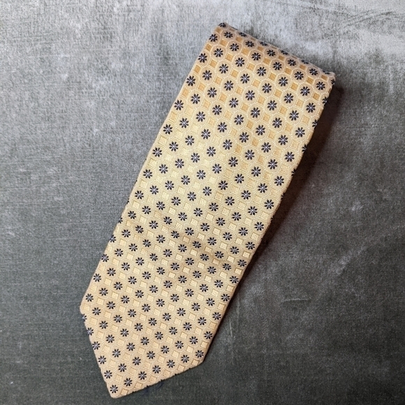 𝅺NAUTICA Silk Tie Yellow and Blue - Picture 1 of 4